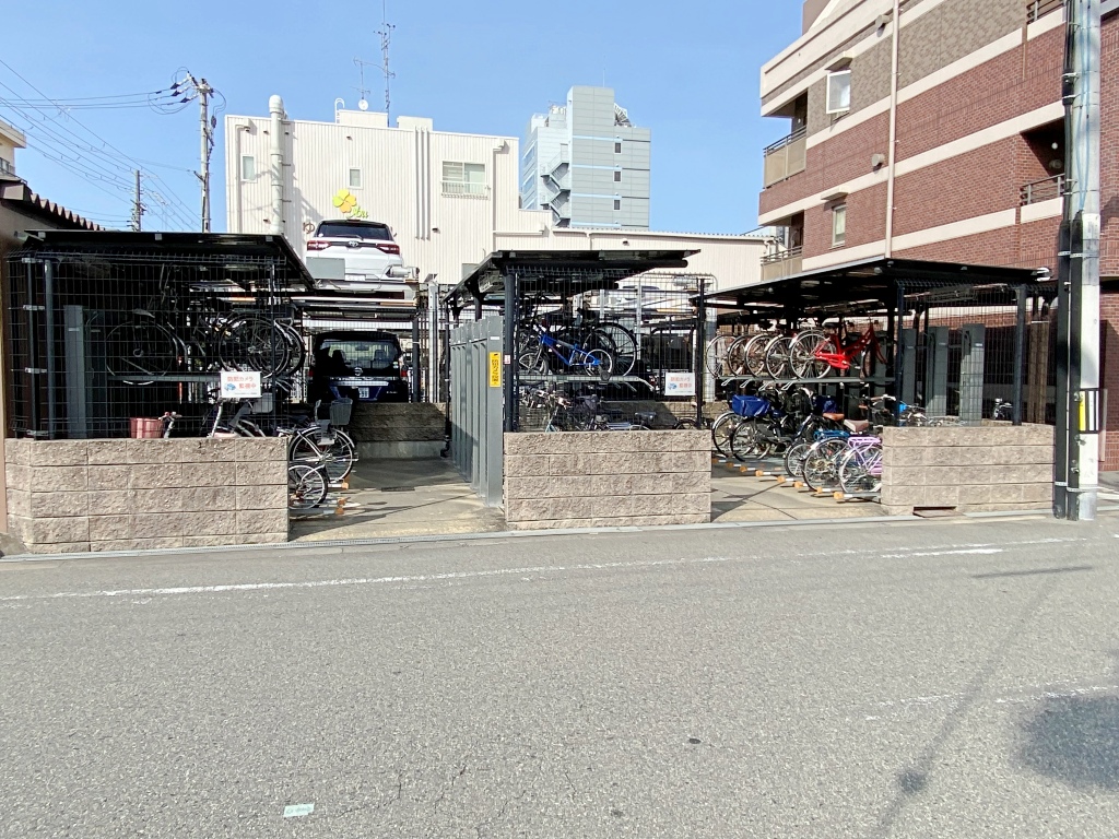 阪急京都線 上新庄駅 徒歩12分 11階建 築23年の外観写真