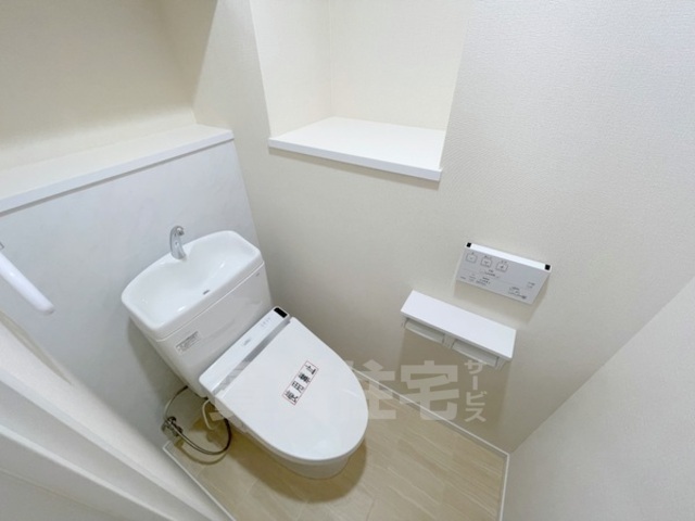 ノルデンタワー江坂プレミアムのトイレ写真