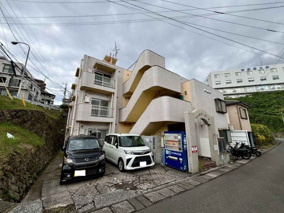 アルルコーポ紫原の外観写真