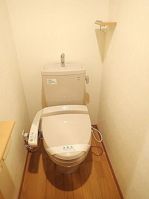 トイレ　（別タイプ参考写真）ルーブル練馬　練馬区 中村北1