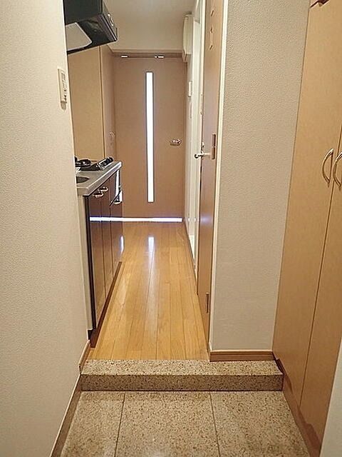 玄関　（別タイプ参考写真）ルーブル練馬　練馬区 中村北1