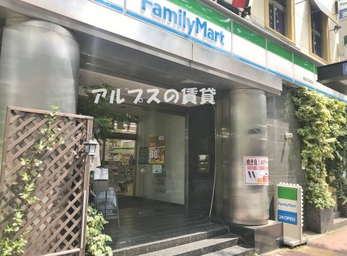コンビニ　ファミリーマート横浜元浜町店（コンビニ）まで351m