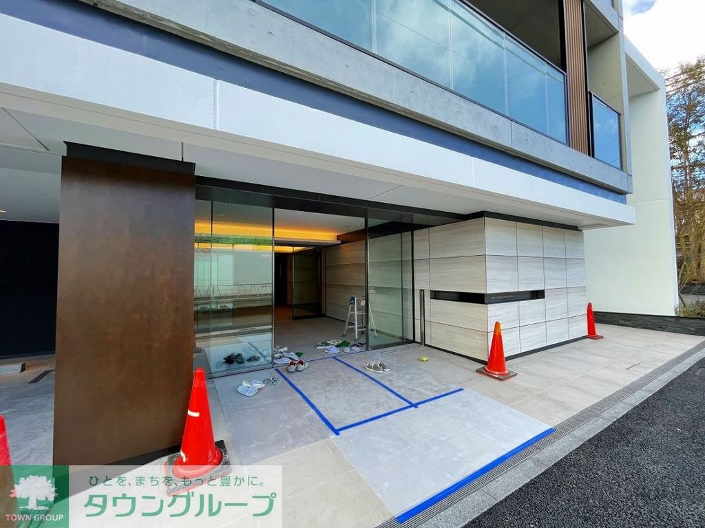東急東横線 都立大学駅 徒歩10分 3階建 築5年の外観写真