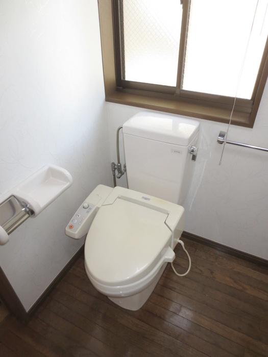 吉田様方貸家のトイレ写真