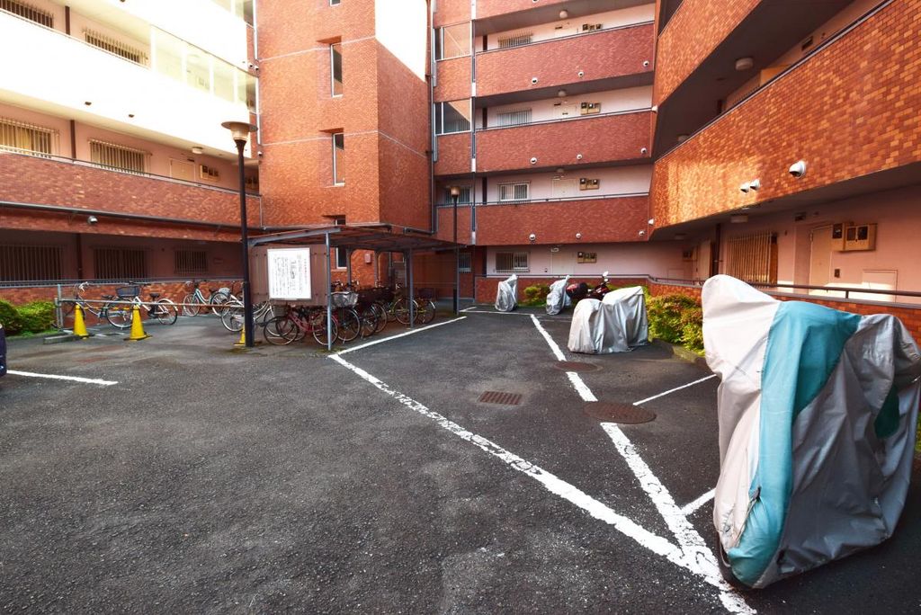 その他共有部分　駐車場