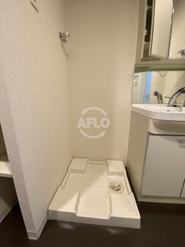 その他設備　アーバンフラッツ上町　洗濯機置場