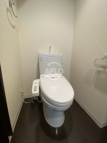 トイレ　アーバンフラッツ上町　温水洗浄便座