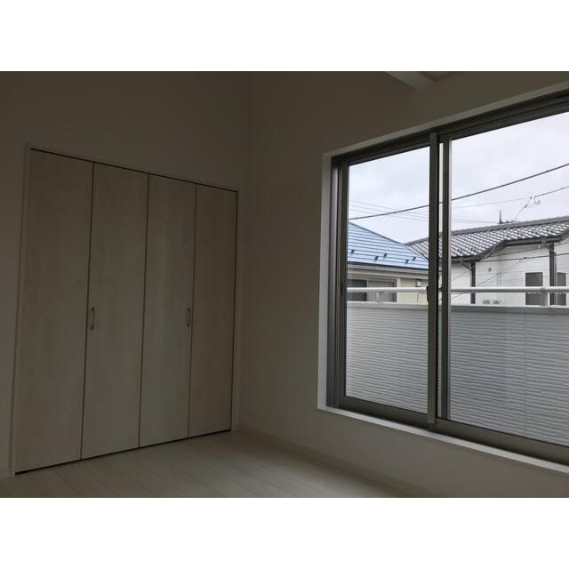 居室・リビング　ゆったりした洋室です