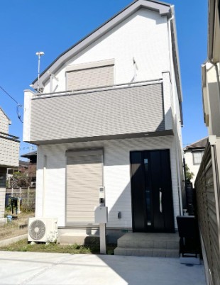 玄関　落ち着いた玄関です