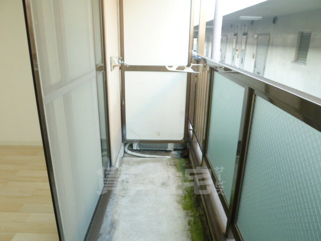 ＪＲ阪和線 百舌鳥駅 徒歩3分 4階建 築31年の内装写真