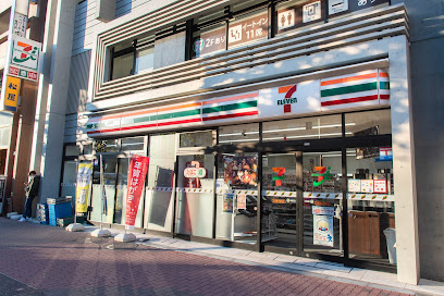 コンビニ　セブンイレブン 江東亀戸駅南店（コンビニ）まで244m