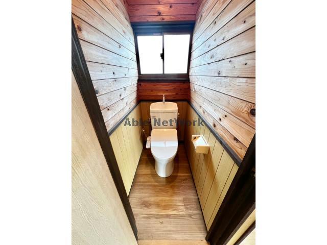 都城市 1階建 築25年のトイレ写真
