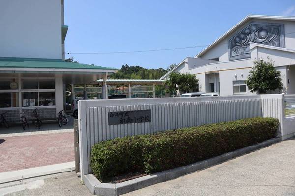 小学校　印南小学校（小学校）まで850m