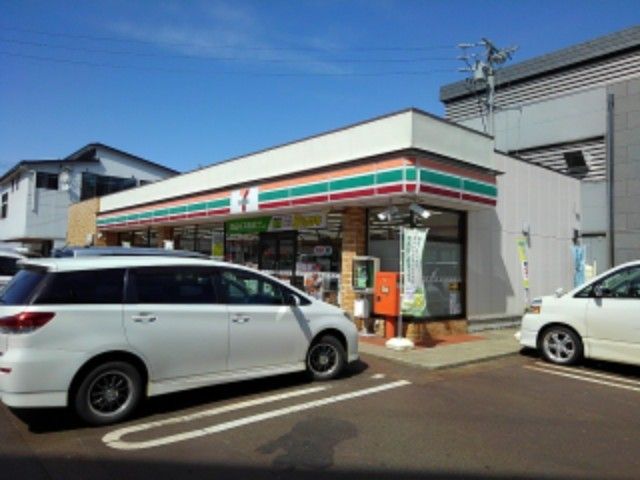 コンビニ　セブンイレブン飯山日赤前店（コンビニ）まで1200m