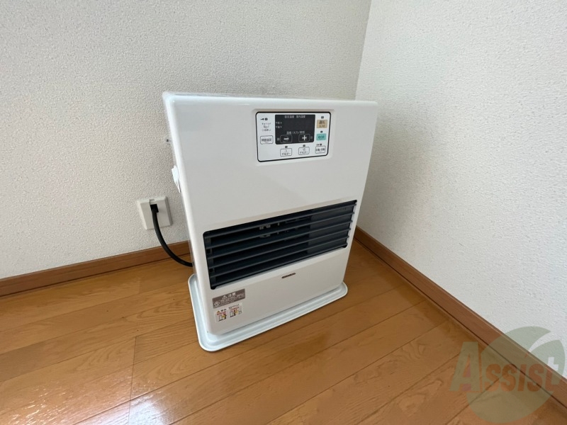 その他設備　灯油暖房です。札幌の寒い冬もこれで大丈夫！