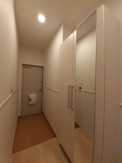 京成千原線 学園前駅 徒歩7分 2階建 築6年の玄関写真