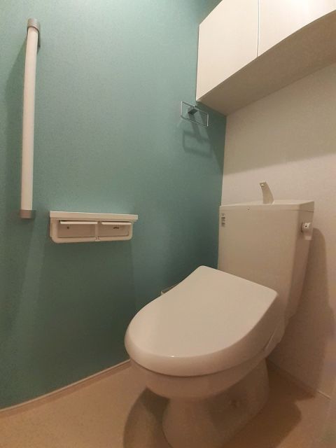 京成千原線 学園前駅 徒歩7分 2階建 築6年のトイレ写真