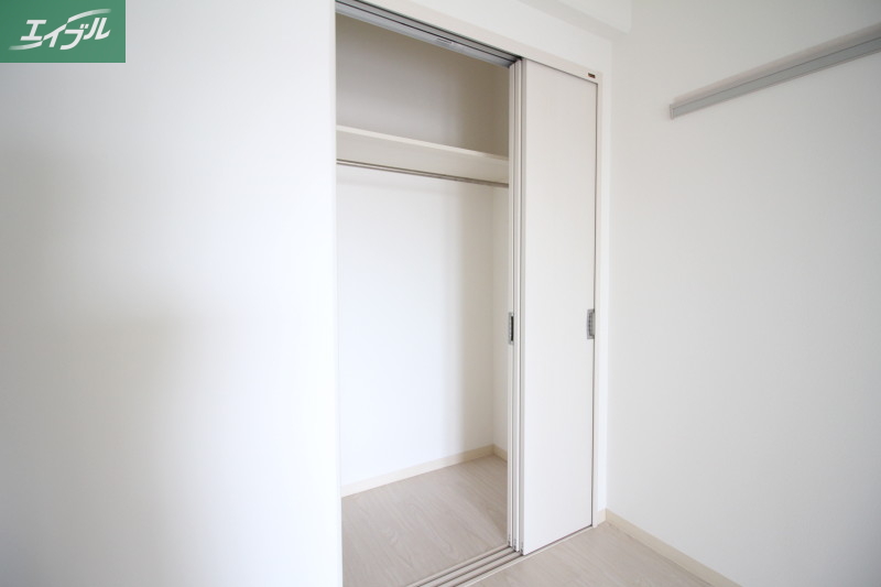 収納　同物件別部屋の写真です