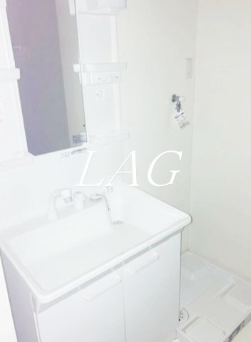 洗面設備　独立洗面台です。