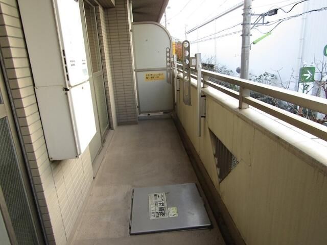 バルコニー