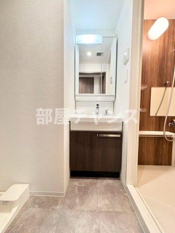地下鉄鶴舞線 丸の内駅 徒歩7分 13階建 築1年の内装写真