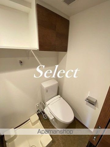 クレヴィスタ横浜関内のトイレ写真