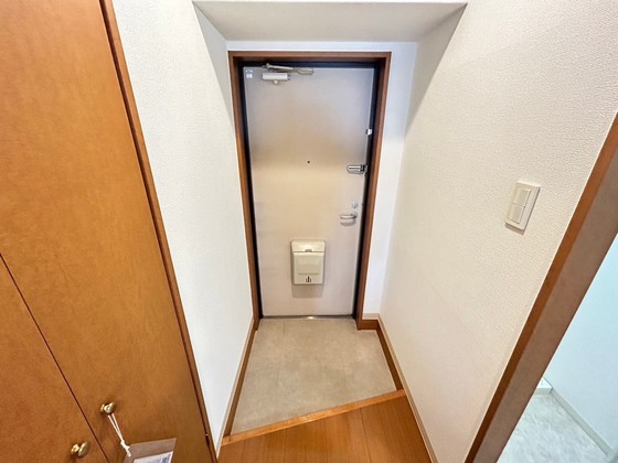 グラビスコート加古町の玄関写真