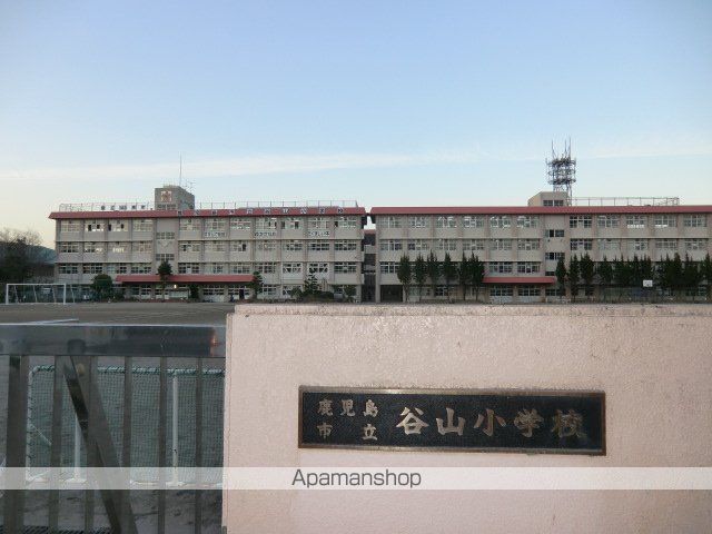 エクセルシャトーの周辺写真