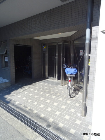 ロビー　マンション内部