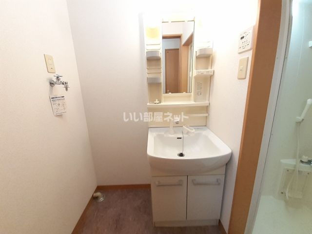 モンターニュ高岡の内装写真