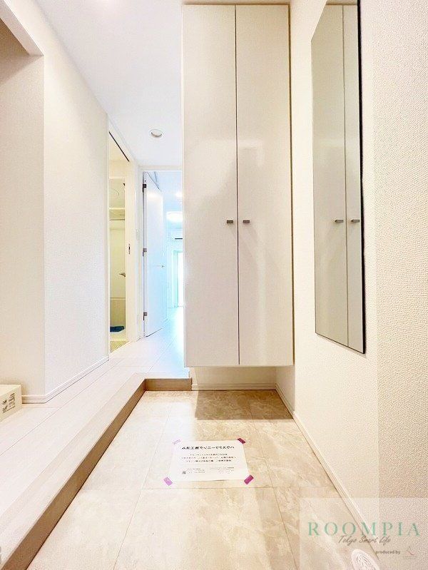 玄関　同タイプ別部屋
