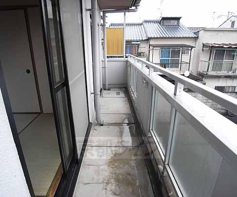 コスモアーク83の内装写真