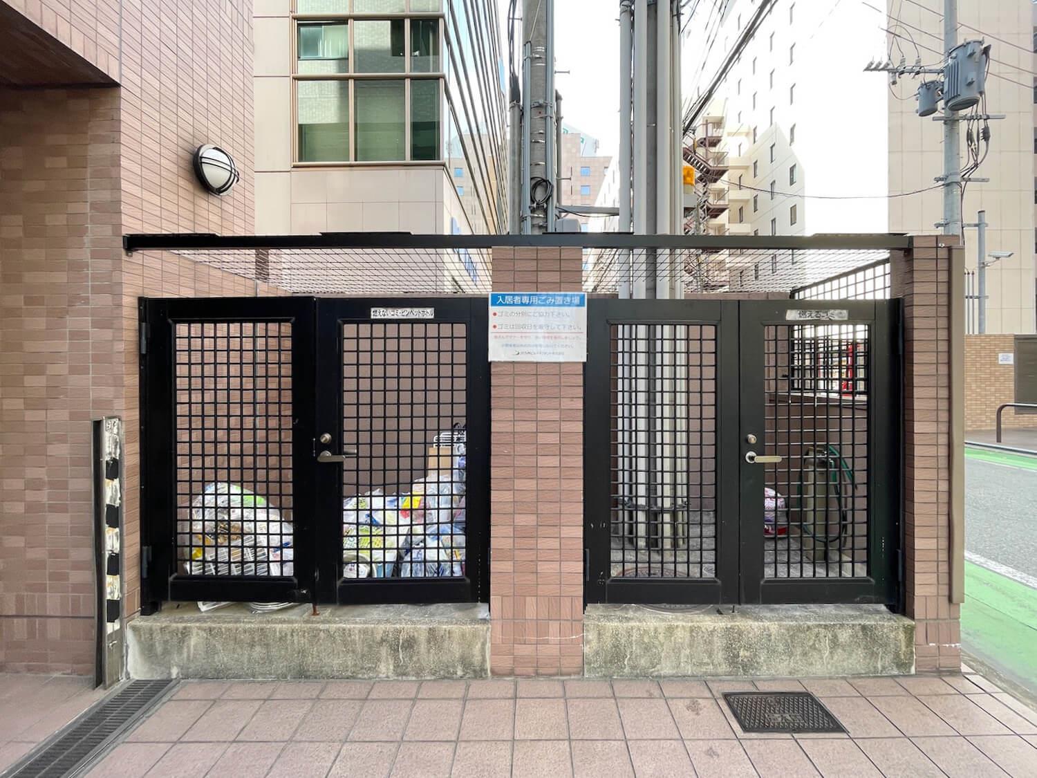 RJR博多駅東の外観写真