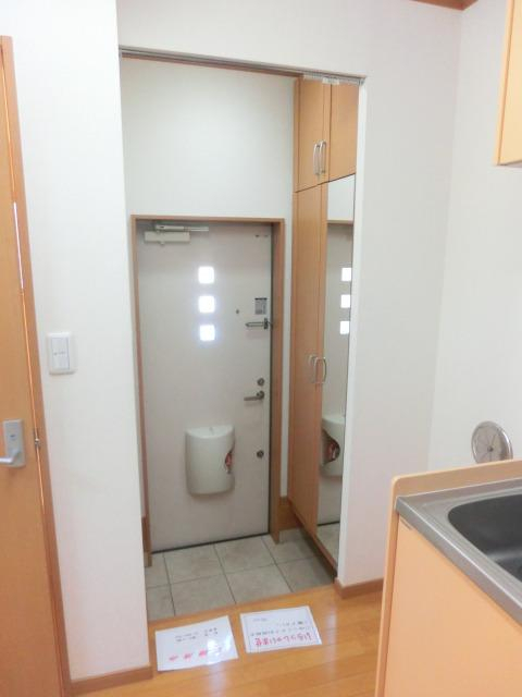 玄関　別号室参考画像