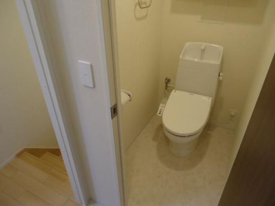 マロンクレスト Bのトイレ写真