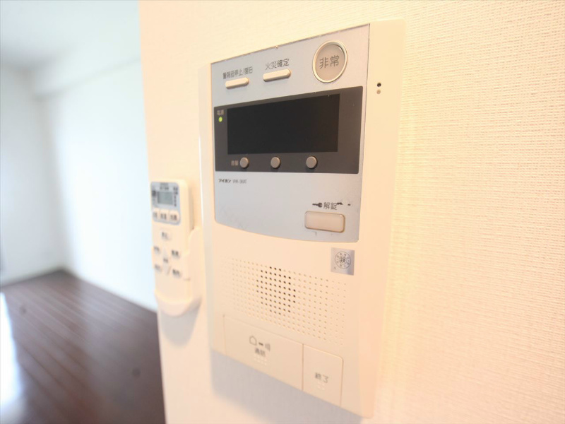 セキュリティ　インターホン完備