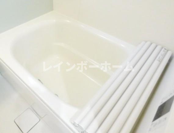 プリムホワイトの風呂写真