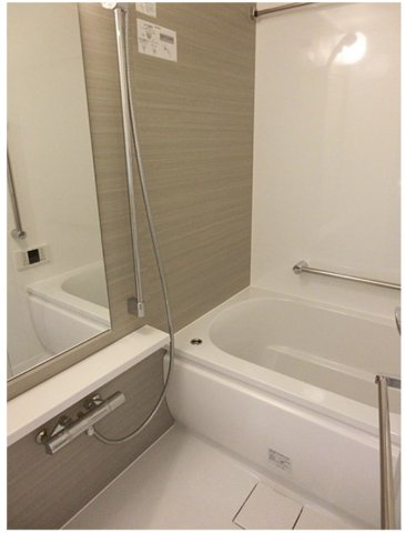 バス・シャワールーム　別部屋参考写真