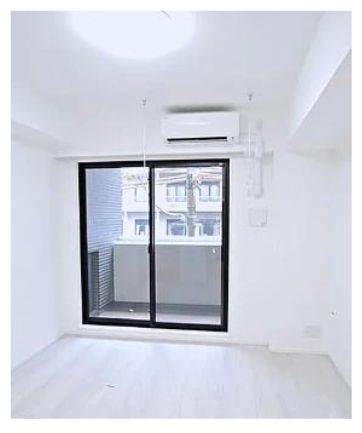 都営大江戸線 蔵前駅 徒歩7分 9階建 築11年の居間写真