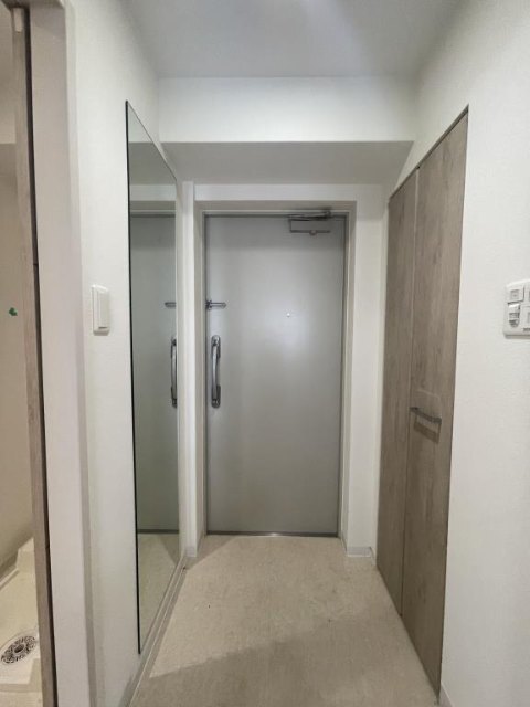 エリジオンIIの玄関写真