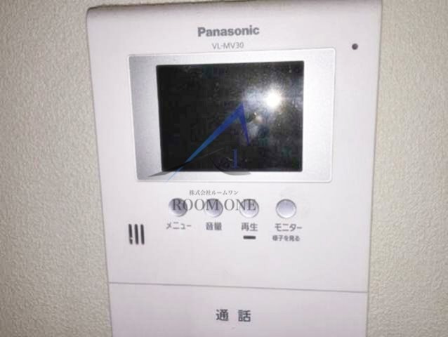 セキュリティ　モニター付きインターホンです。