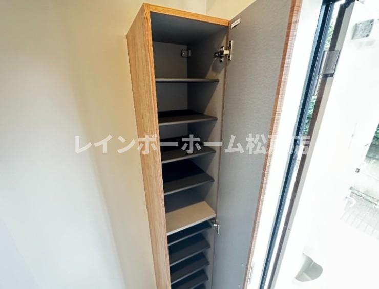 玄関　同建築会社2026年建築の類似・設備は同様となります