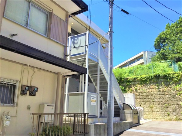 エントランス　2駅利用可です