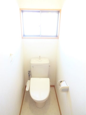 ＪＲ鹿島線 鹿島神宮駅 徒歩74分 1階建 築22年のトイレ写真
