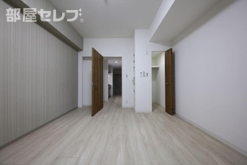 居室・リビング　２０５号室写真