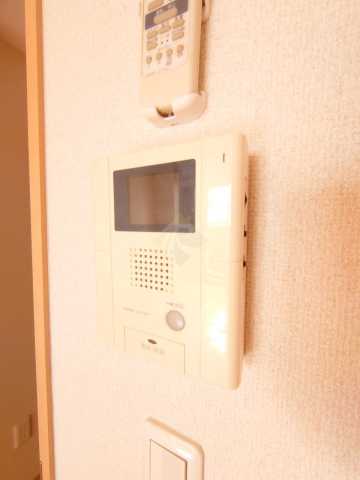 セキュリティ　ロワジール三軒茶屋