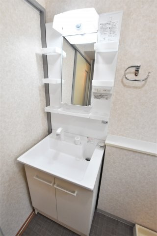 洗面設備　同物件、類似間取りのイメージ写真です