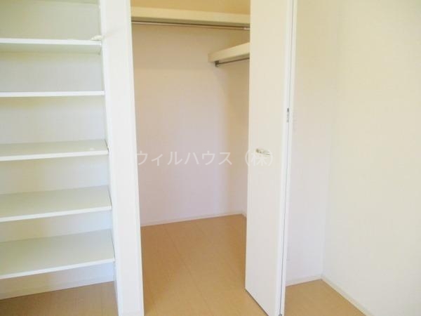 収納　クローゼット！