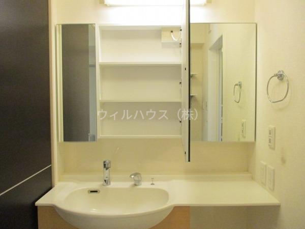 洗面設備　シャンプードレッサー！
