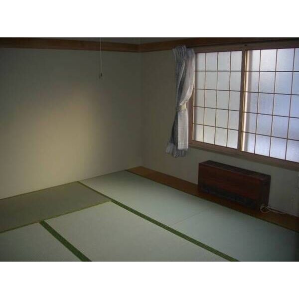 曙7条2丁目8-12の玄関写真